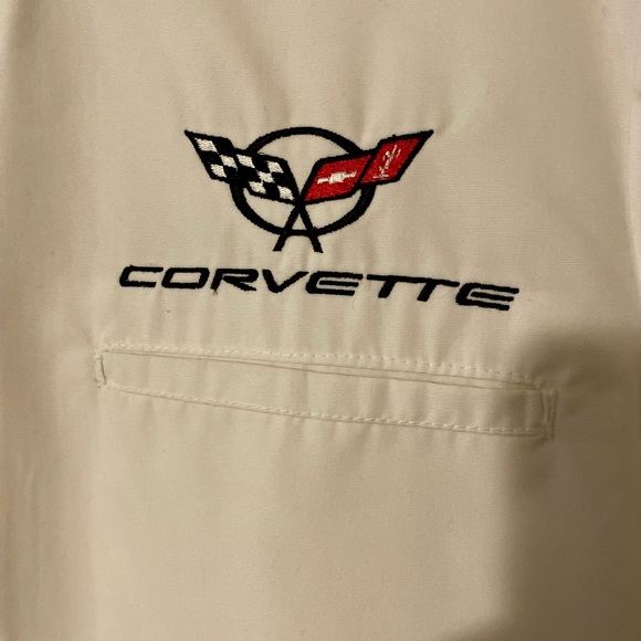 Corvette C-5 short sleeve shirt. Good condition, clean and steamed. - Picture 4 of 7